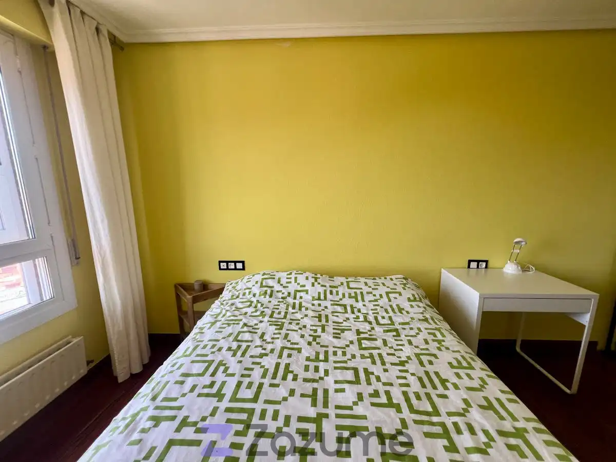 Habitación de Piso de alquiler en Bilbao  con Calefacción, Parquet y Amueblado
