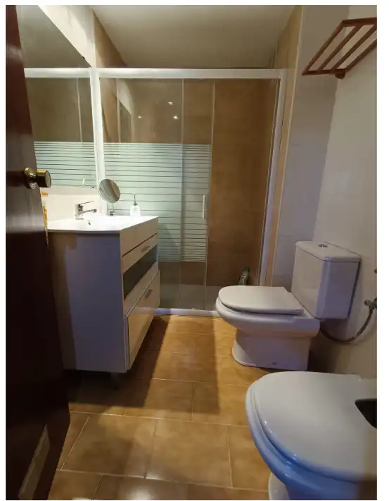 Bathroom of Flat for sale in Zaragoza  with Heating and Storage room