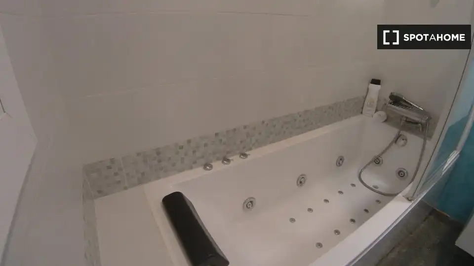 Flat with terrace to rent in Eixample, imagen 10