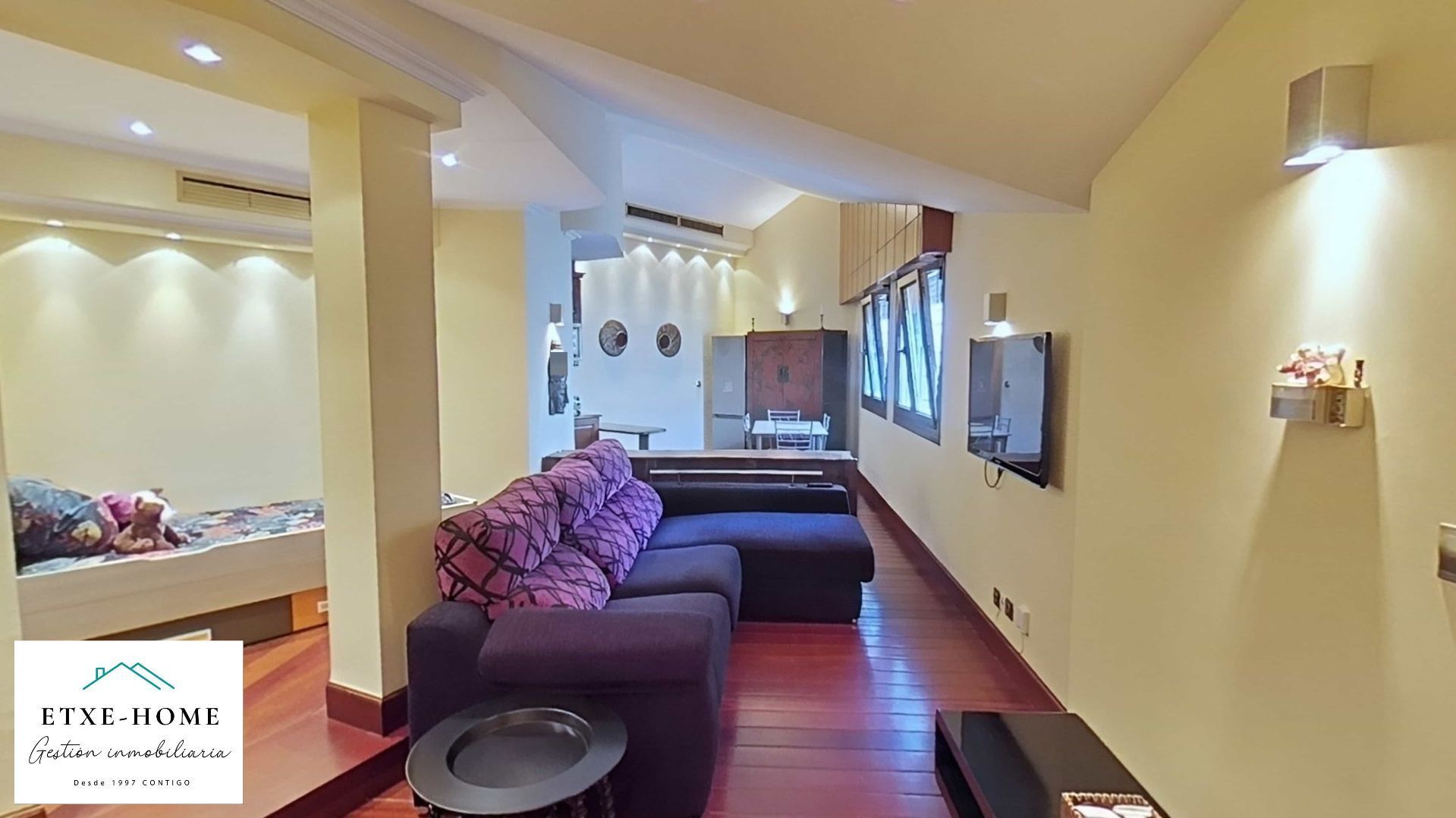 Sala d'estar de Pis en venda en Santurtzi  amb Calefacció