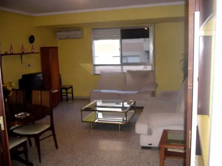 Living room of Flat for rent in Valencia  with Air Conditioner, Heating and Furnished