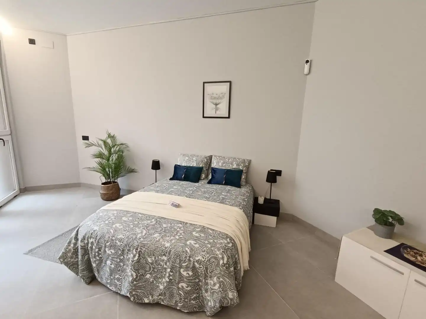 Flat for sale in Carrer SENTMENAT, Sol i Padris - Sant Oleguer