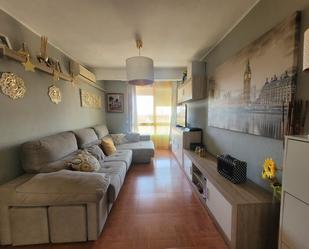 Living room of Flat for sale in Málaga Capital  with Air Conditioner, Heating and Oven