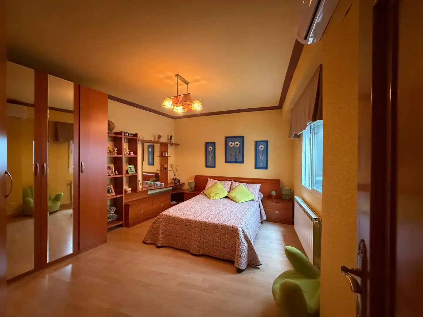 Habitación de Finca rústica en venta en Piedrabuena con Aire acondicionado, Terraza y Trastero