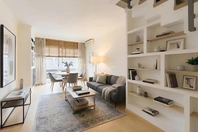 Ático en Venta en Mineria en La Marina del Port