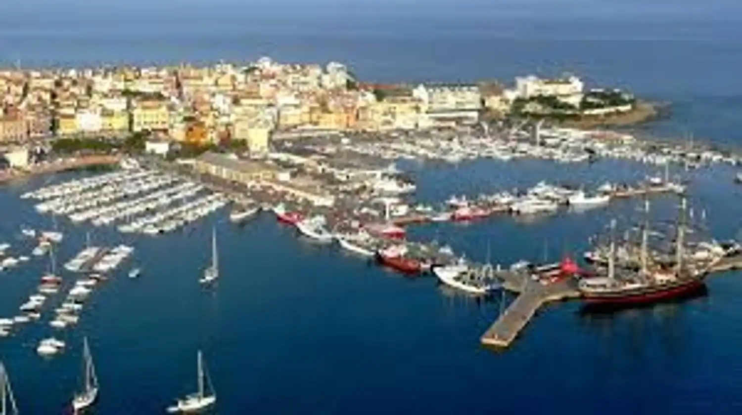 Exterior view of Buildings for sale in Palamós