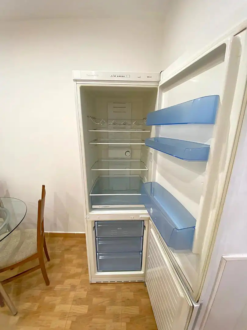 Wohnung zur Miete in Carrer de Berlín, Barri de les Corts