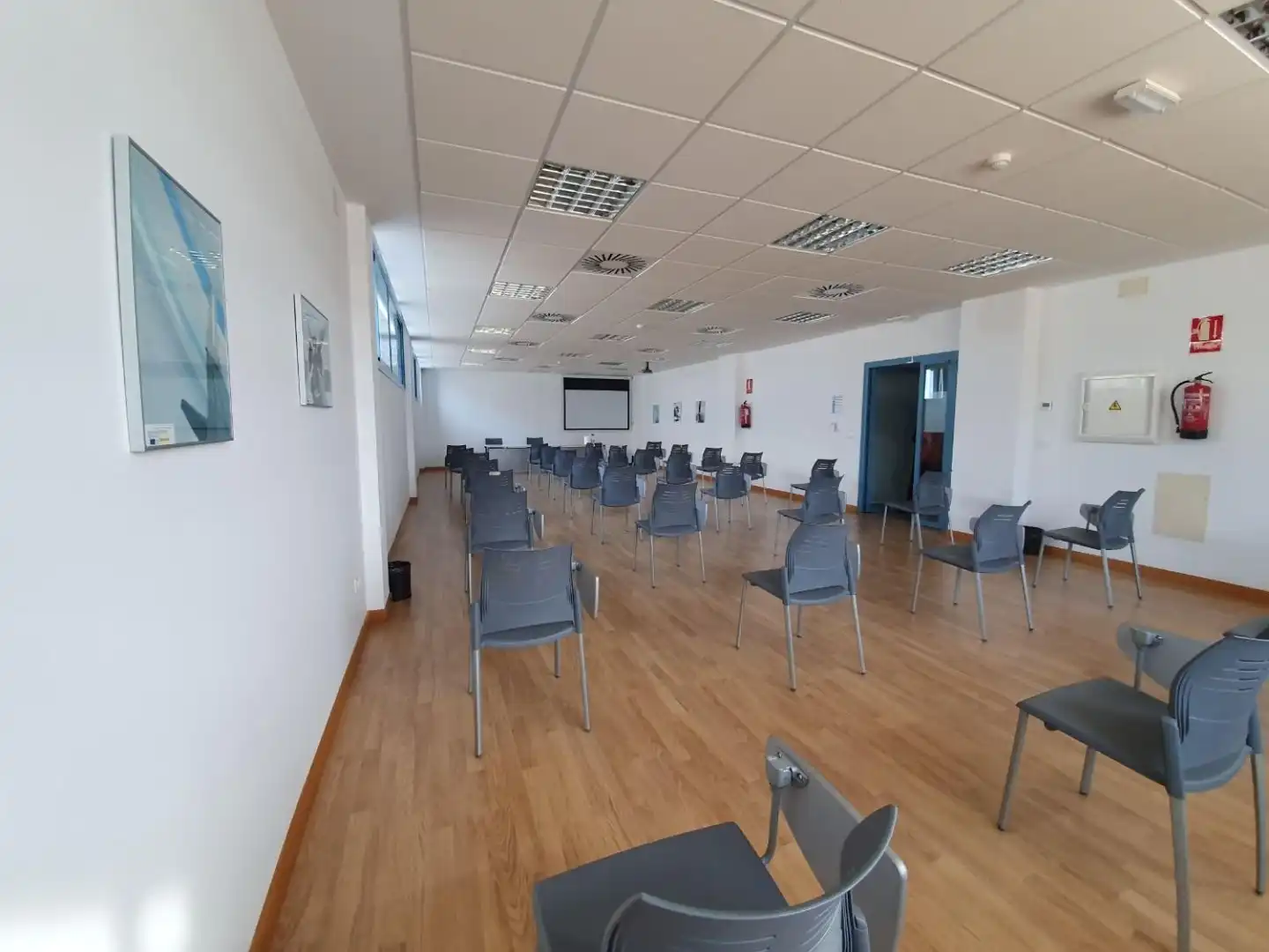 Comedor de Oficina de alquiler en La Rinconada