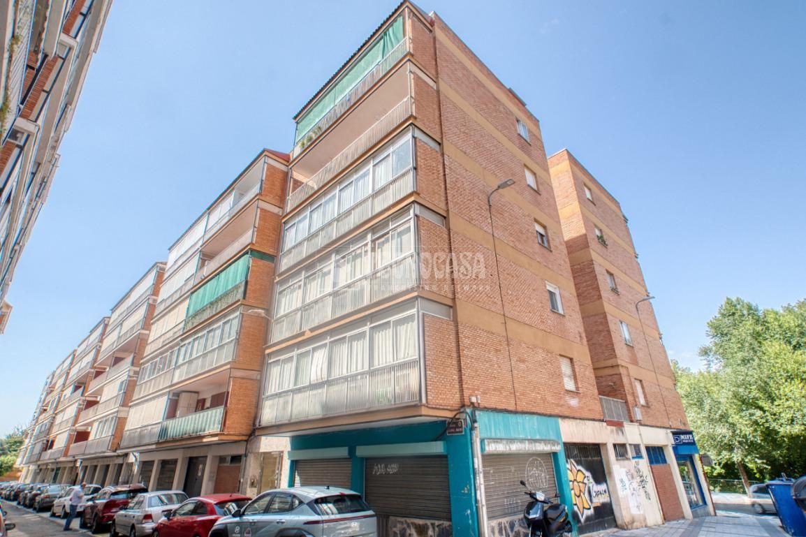 Exterior view of Flat for sale in Palencia Capital  with Terrace
