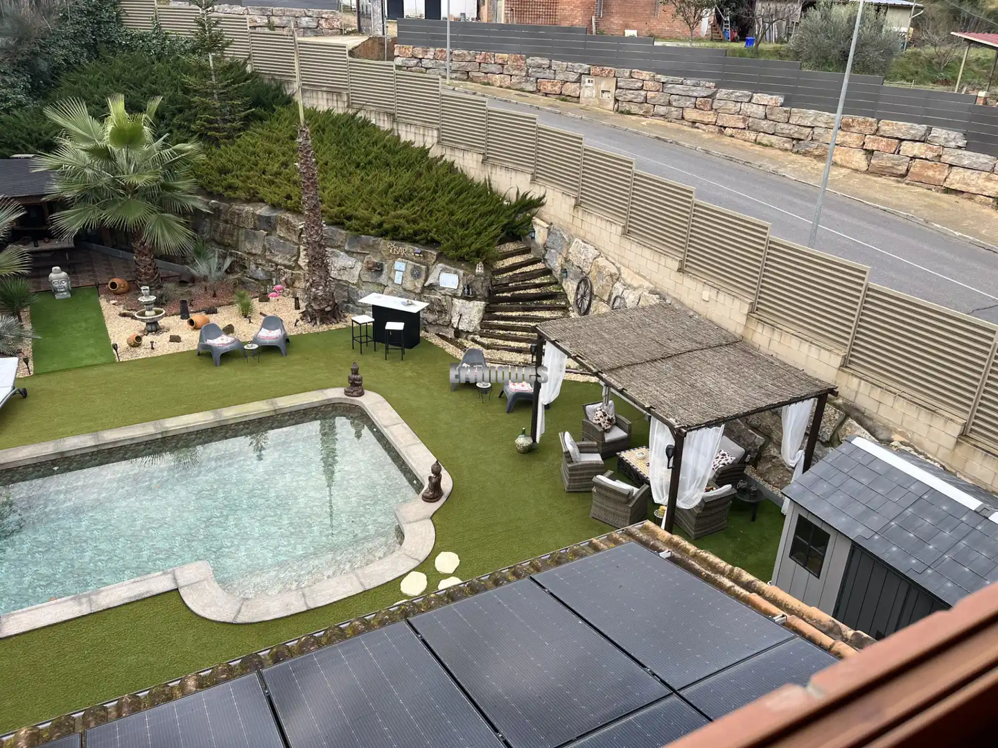 Schwimmbecken von Haus oder Chalet zum Verkauf in Rubí mit Klimaanlage, Heizung und Privatgarten