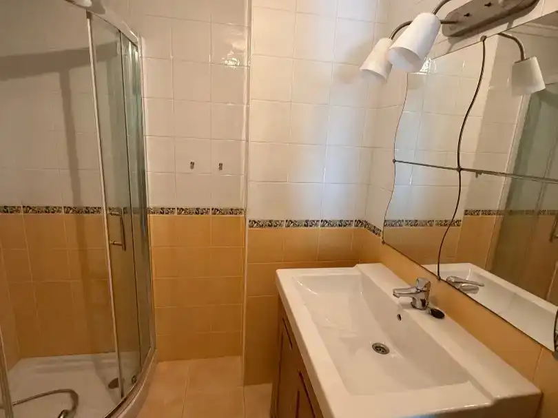 Bany de Pis en venda en Siero