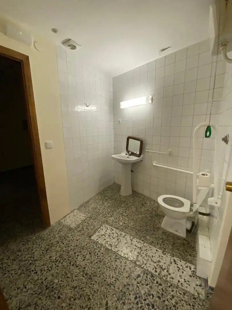 Bathroom of Commercial properties for rent in León Capital 