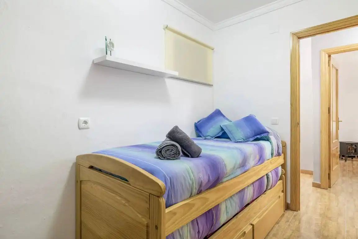 Bedroom of Flat for rent in Ronda  with Furnished
