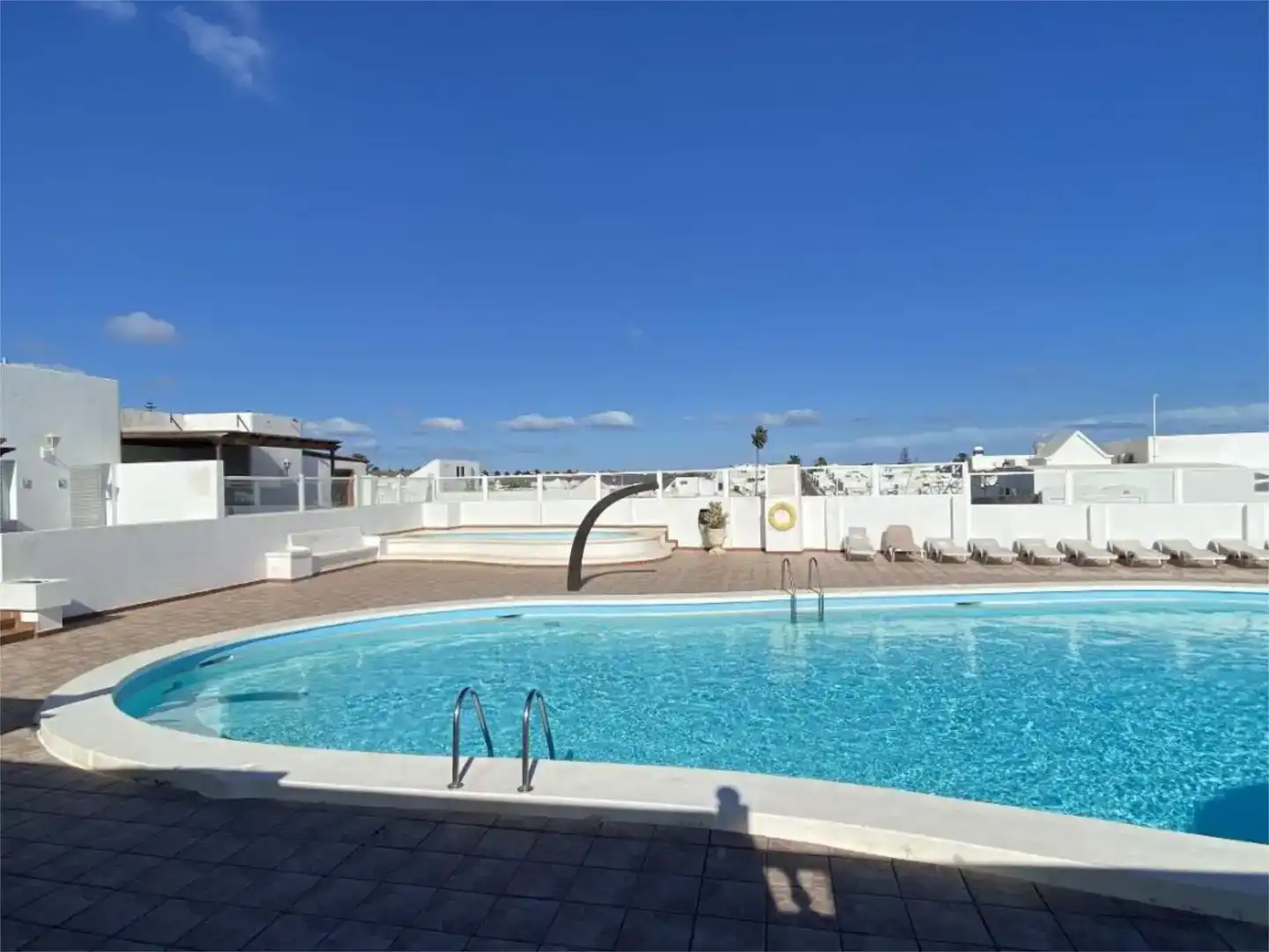 Piscina de Casa o xalet en venda en Arrecife amb Aire condicionat i Piscina