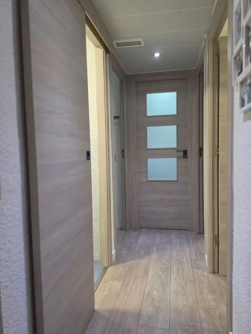 Flat for sale in L'Hospitalet de Llobregat  with Air Conditioner, Parquet flooring and Furnished