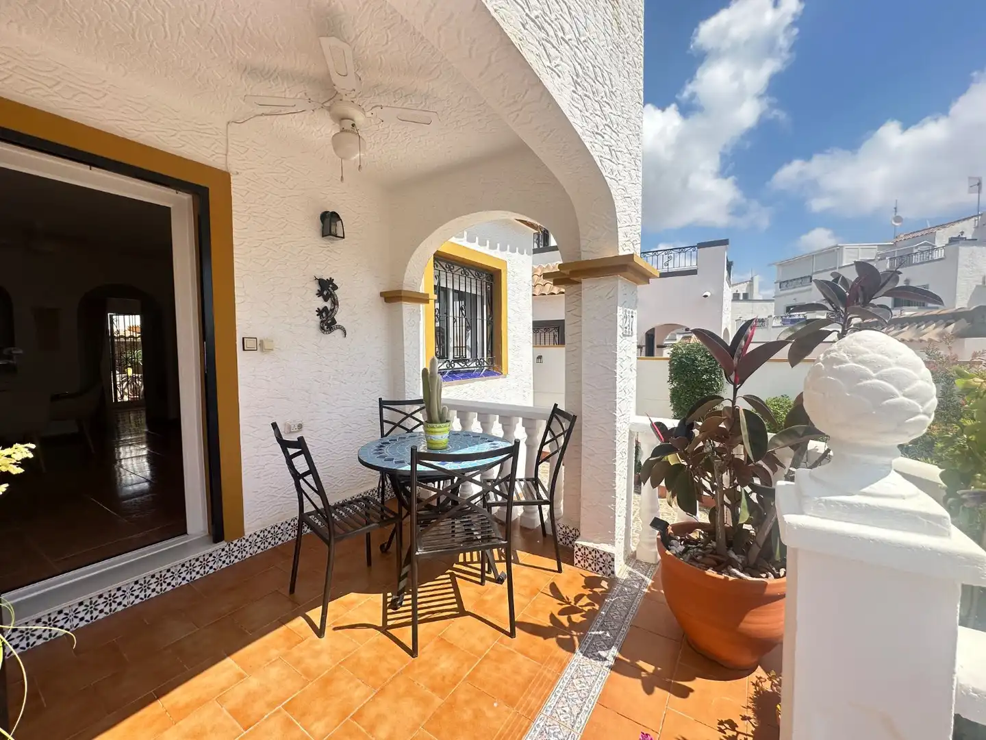 Terraza de Casa adosada en venta en Orihuela con Aire acondicionado, Piscina y Amueblado