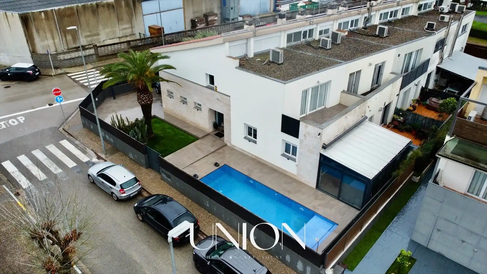 Terraced house with pool for sale in Vilablareix, imagen 2