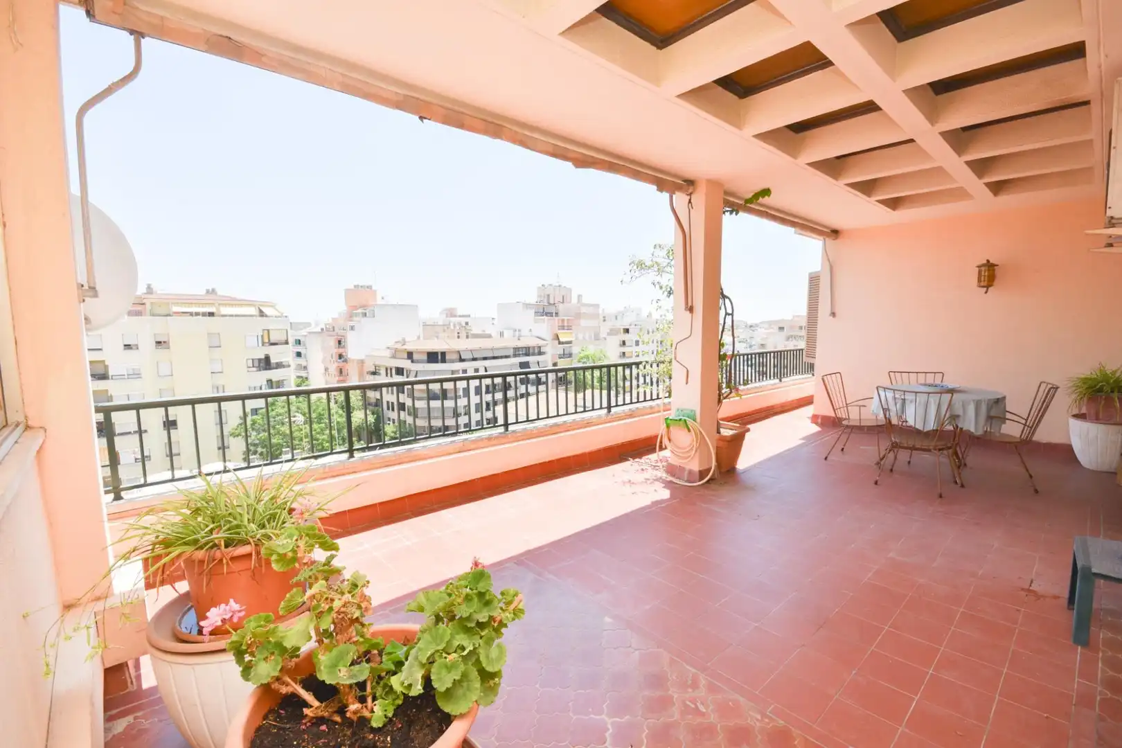 Terraza de Piso en venta en  Palma de Mallorca con Terraza y Balcón