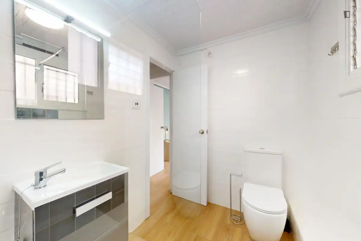 Habitación en Plaza Crevillente - Antiguos Juzgados - El Asilo
