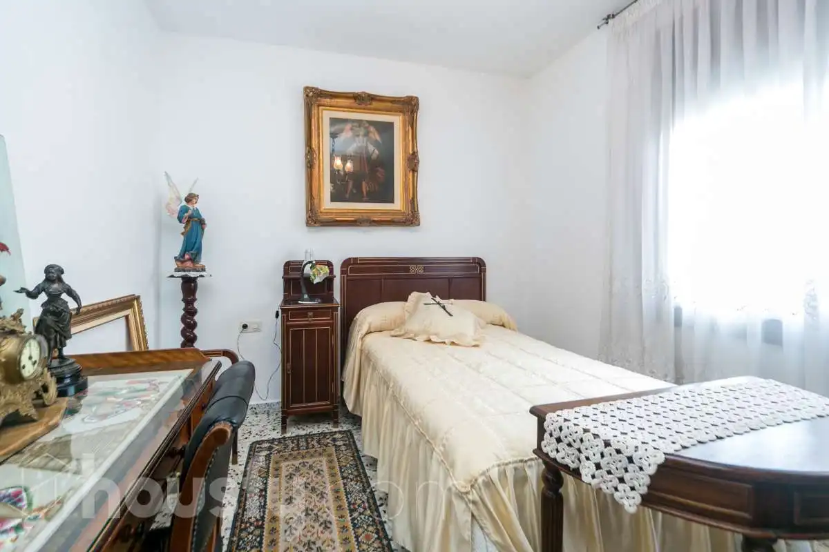 Houses for sale in Carrer de L'Estaca, Fondo Somella