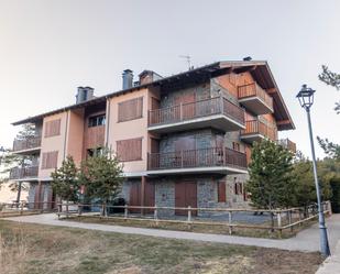 Vista exterior de Dúplex en venda en La Coma i la Pedra amb Calefacció, Jardí privat i Parquet