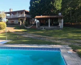 Swimming pool of House or chalet to rent in Ponteareas  with Air Conditioner, Terrace and Swimming Pool