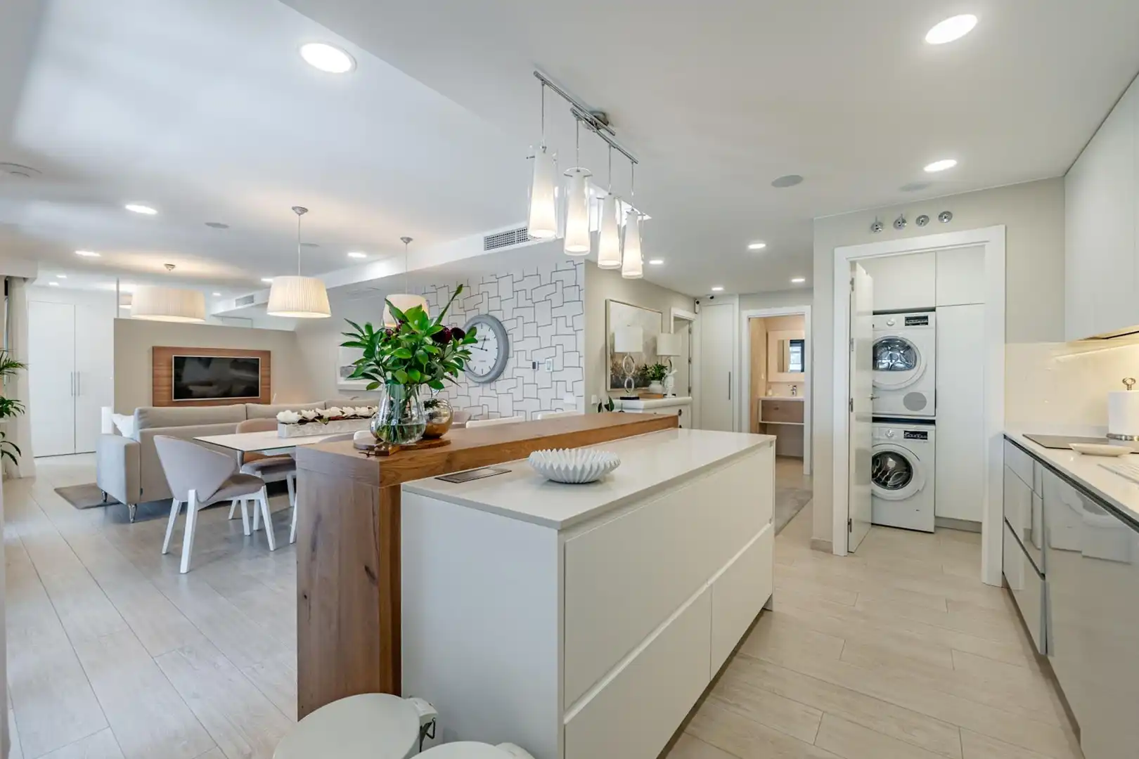 Küche von Wohnung zum Verkauf in Boadilla del Monte mit Klimaanlage, Heizung und Terrasse