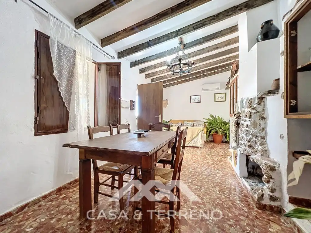 Houses for sale in Camino de Cuesta Bravo, Sedella