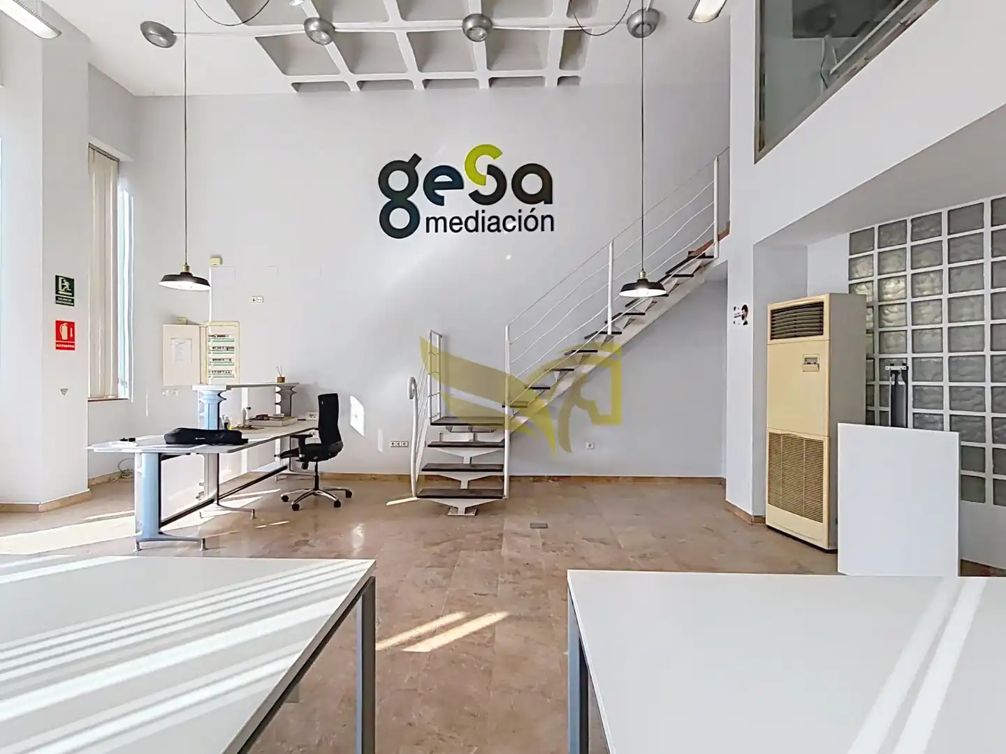 Local en venta en Alcantarilla con Aire acondicionado, Amueblado y Internet