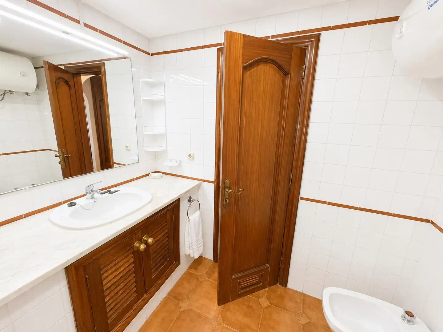 Bathroom of Study for sale in Adeje  with Private garden, Terrace and Furnished