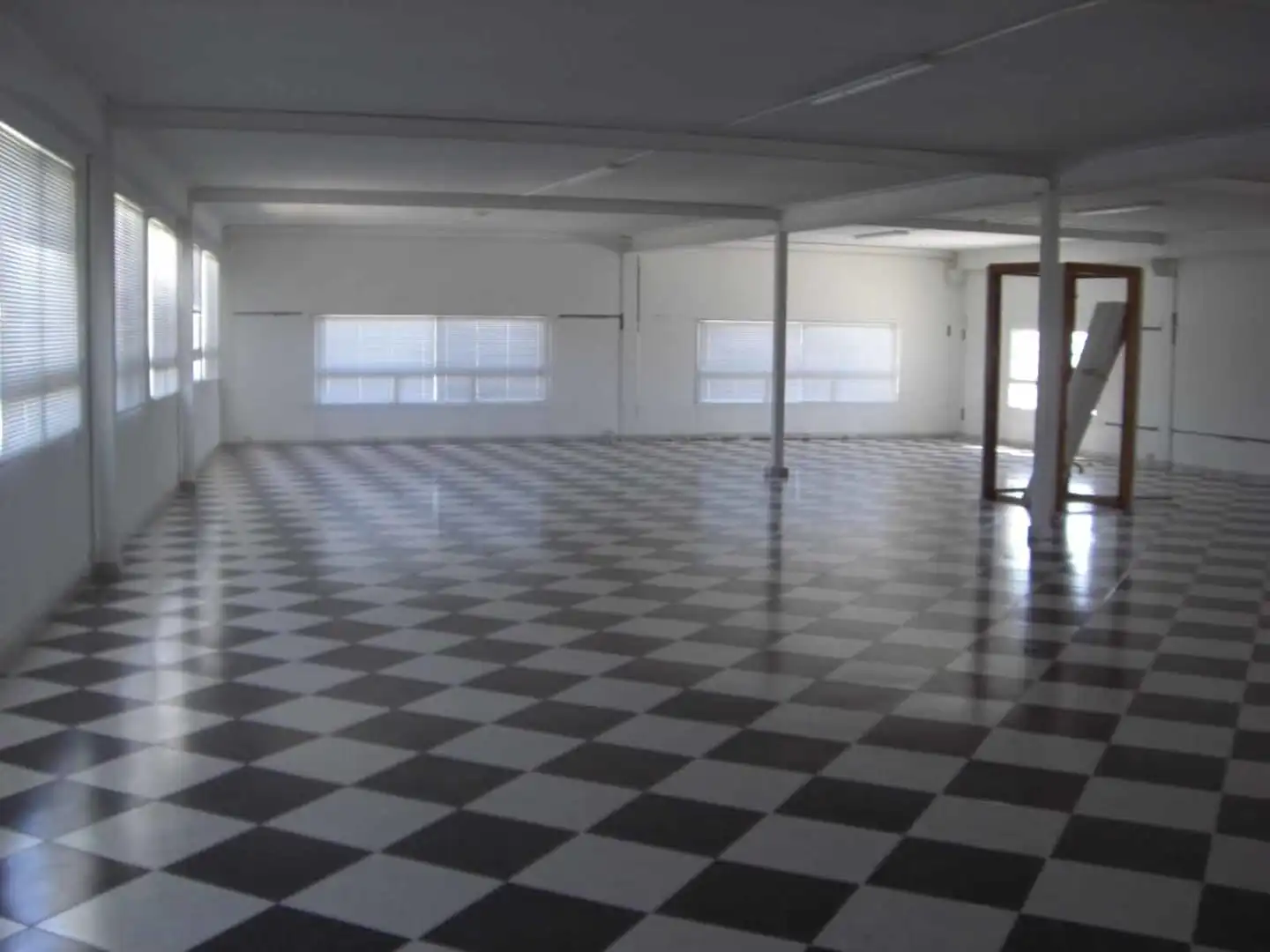 Nave industrial en venta en Cr Candeleda, Navalcán