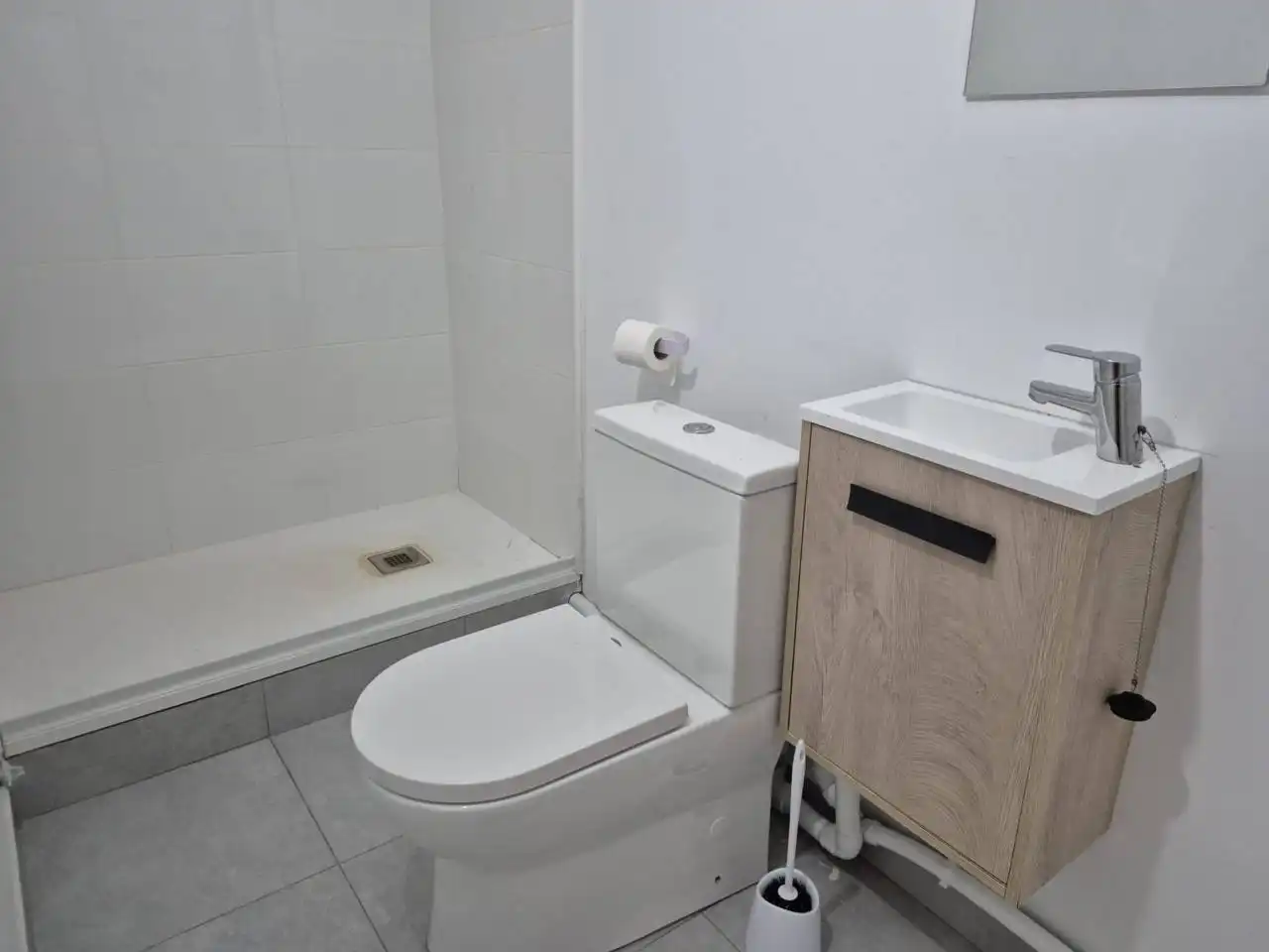 Bany de Local en venda en Barcelona