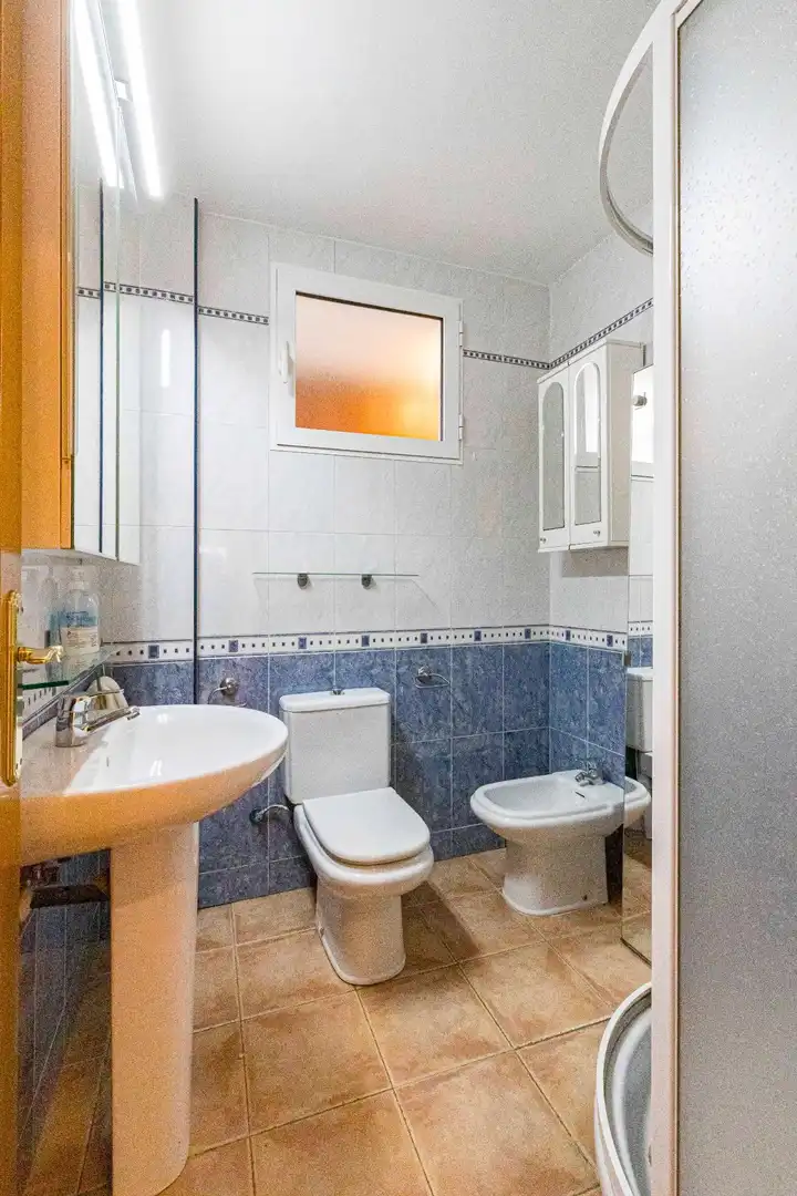 Bathroom of Flat for sale in Murcia  with Air Conditioner, Heating and Furnished