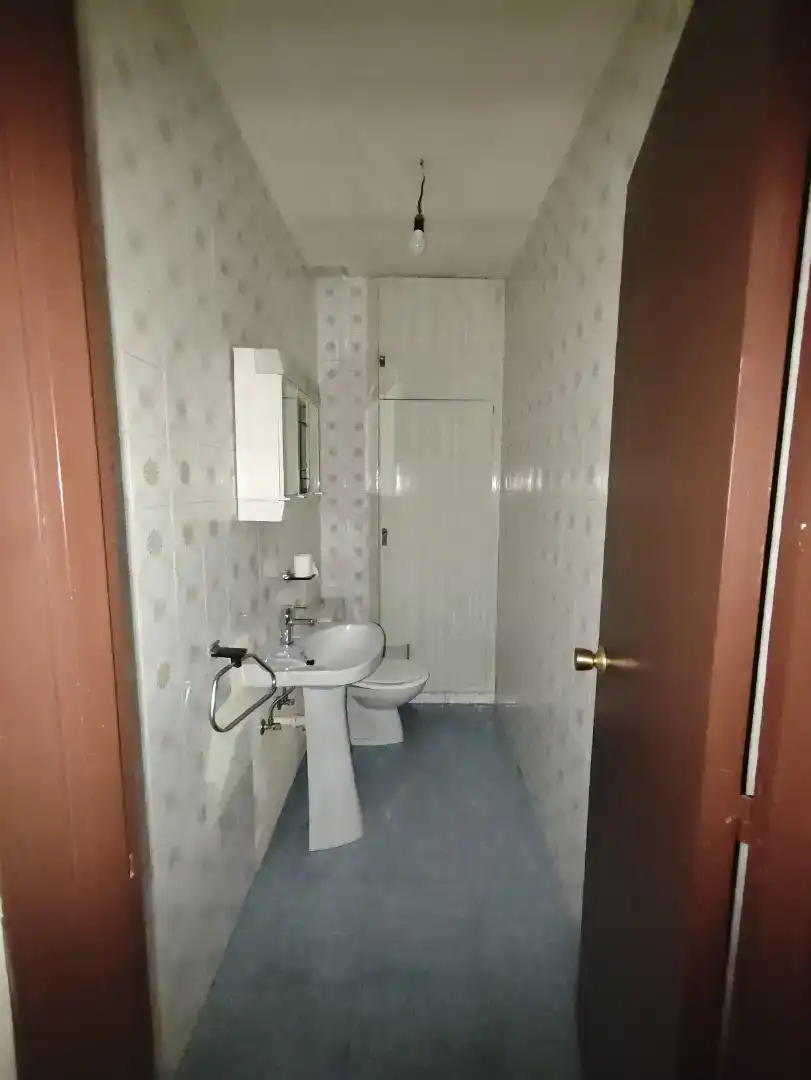 Badezimmer von Wohnung zum Verkauf in Guardo