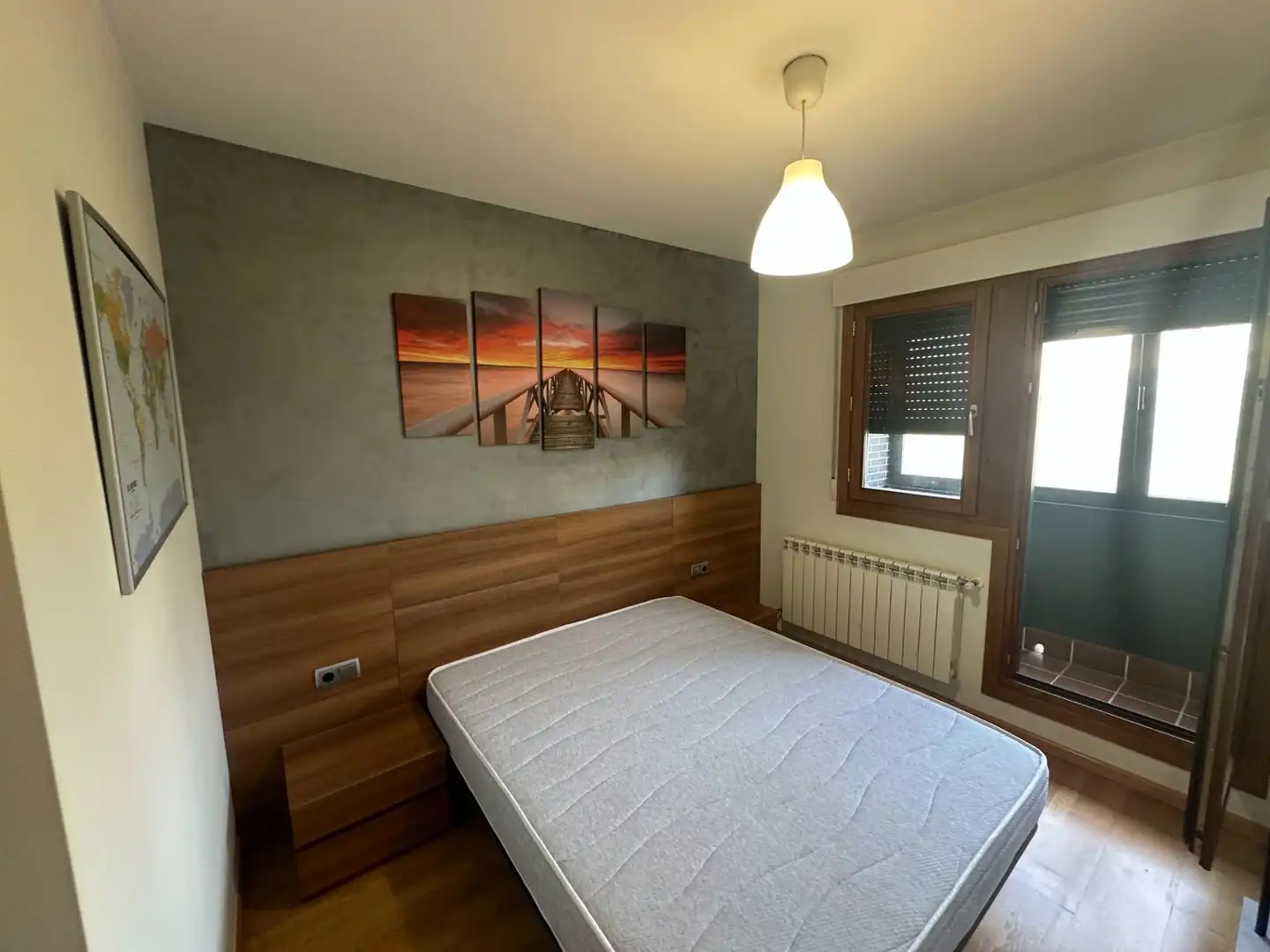 Bedroom of Flat for rent in Burgos  with Heating, Storage room and Furnished