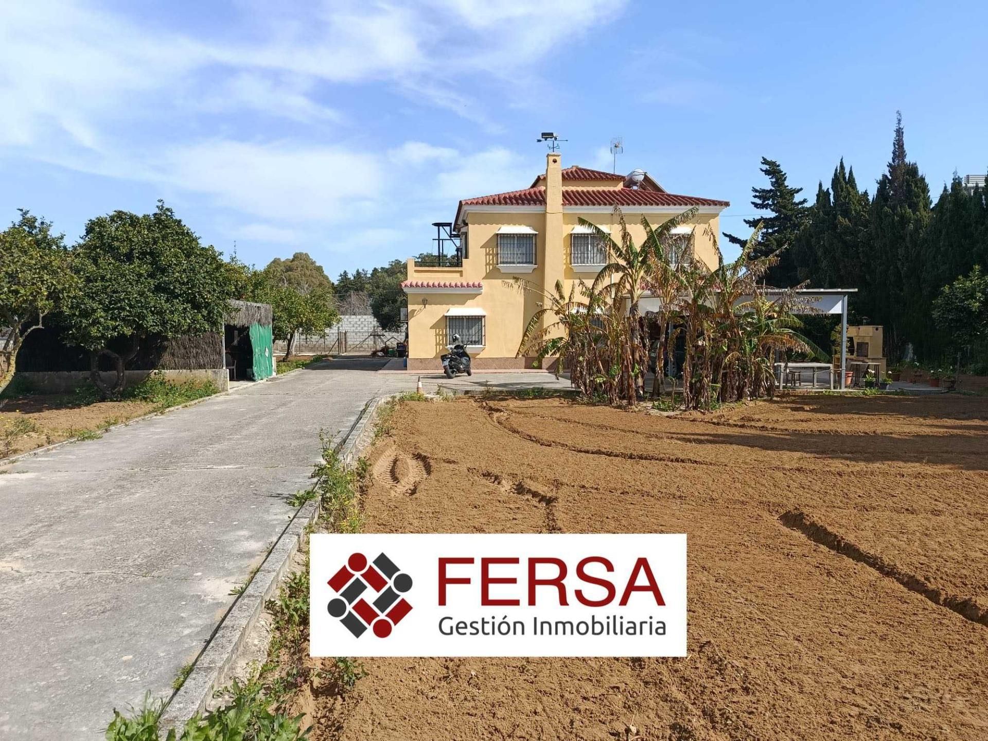 Casa o xalet en venda en El Puerto de Santa María amb Jardí privat, Terrassa i Traster