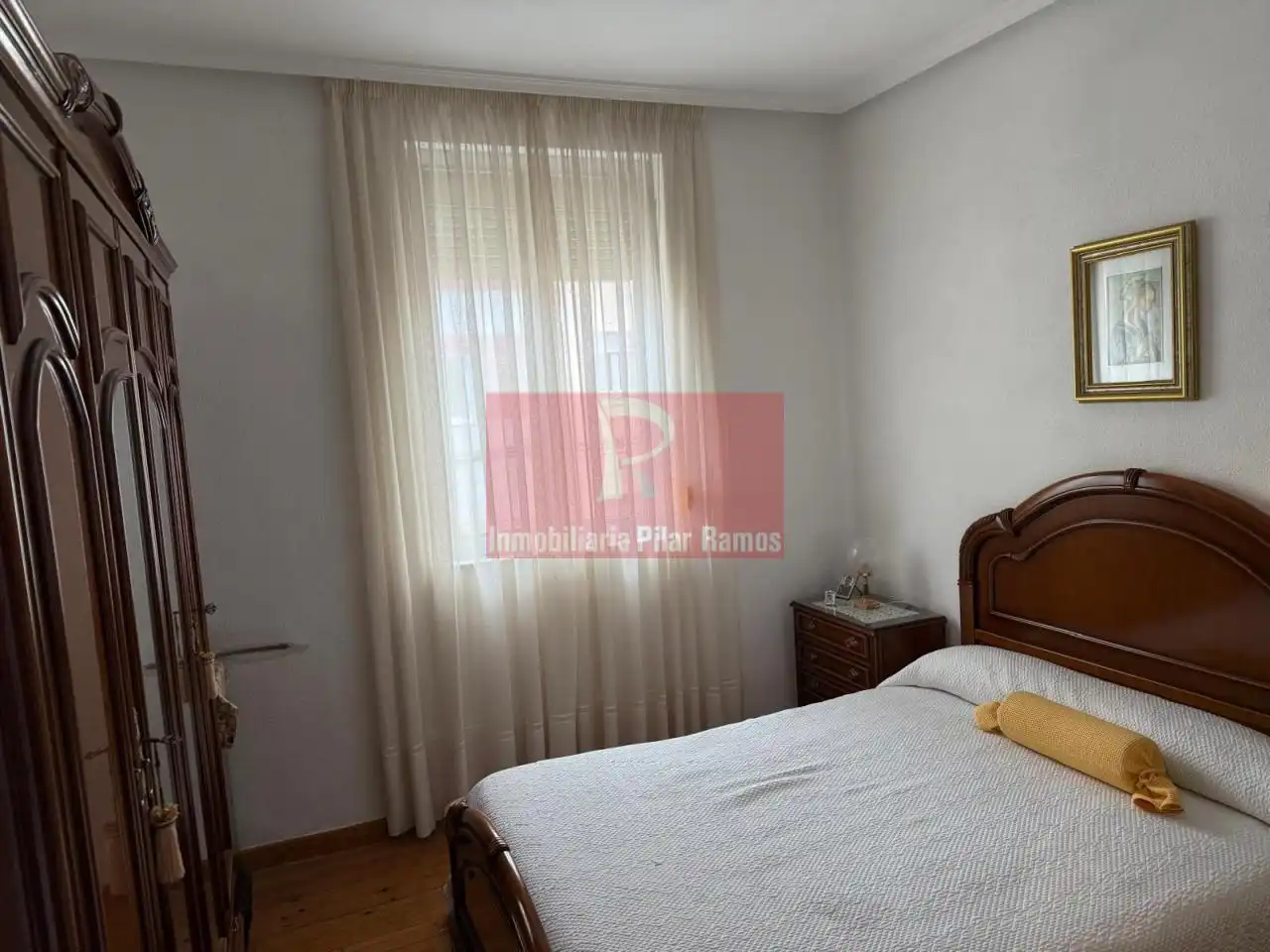 Habitación de Casa o chalet en venta en León Capital  con Calefacción, Jardín privado y Trastero