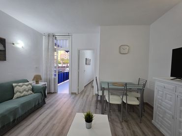 Apartamento con ascensor en alquiler en El Coronel 2