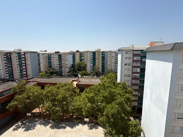 Pis amb balcó en venda a Carrer de Felicià Xarau