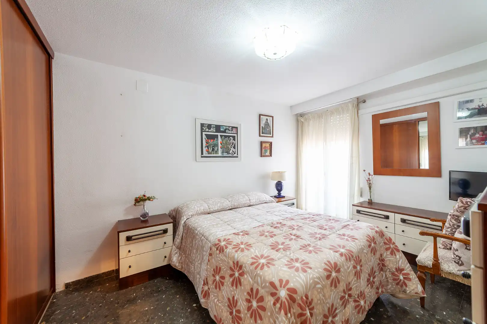 Habitación de Piso en venta en Valencia con Aire acondicionado