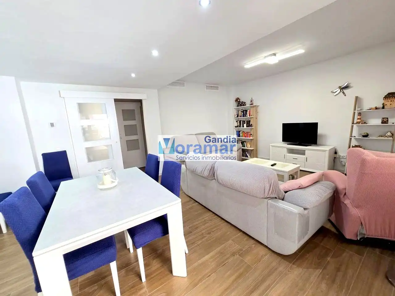 Sala de estar de Apartamento de alquiler en Gandia con Aire acondicionado, Terraza y Amueblado