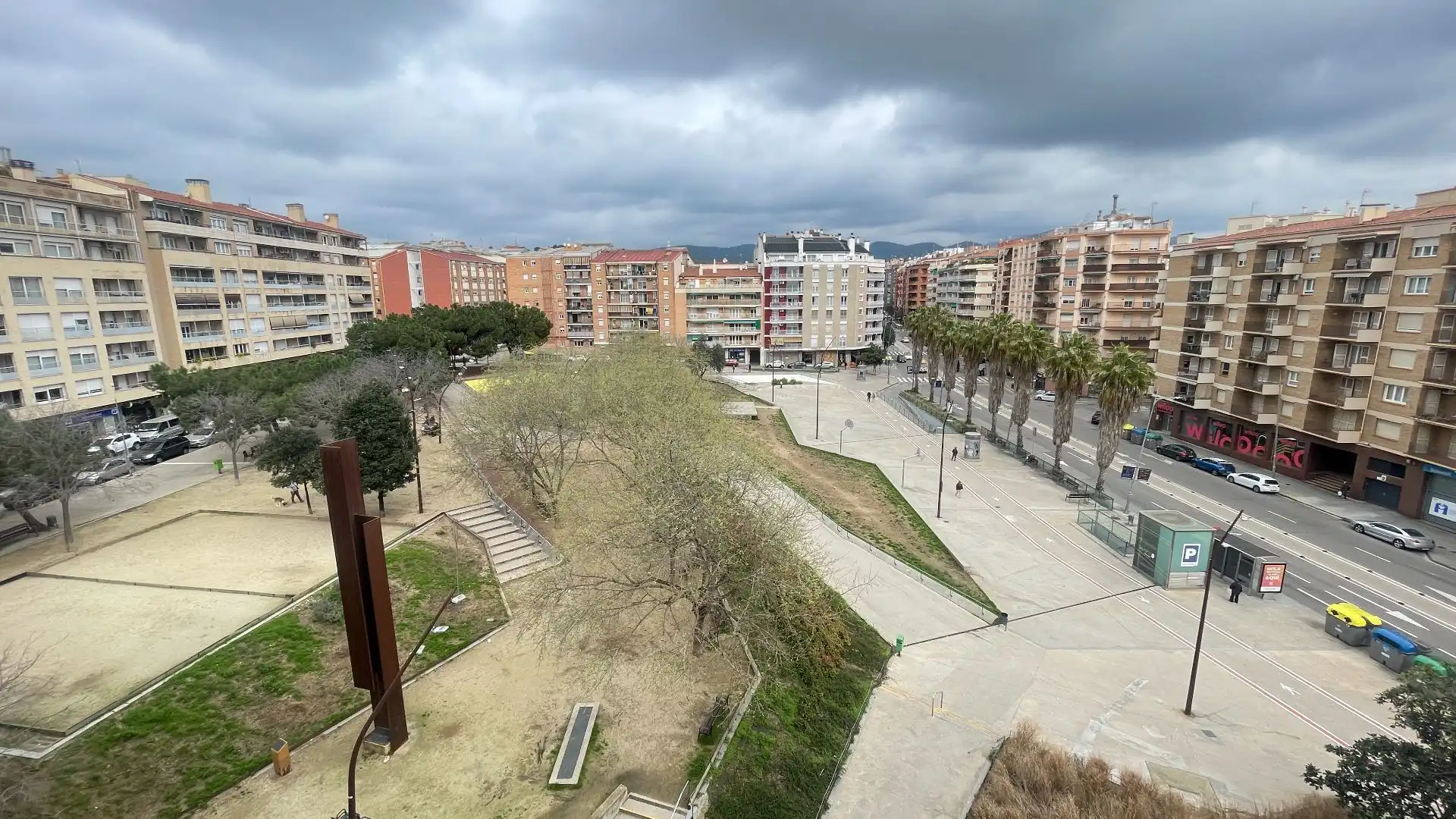 Vista exterior de Pis en venda en Terrassa amb Aire condicionat, Calefacció i Terrassa