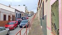 Exterior view of House or chalet for sale in Puertollano