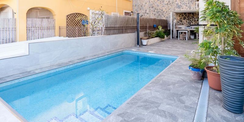 Piscina de Casa o xalet en venda en Águilas amb Aire condicionat, Jardí privat i Terrassa