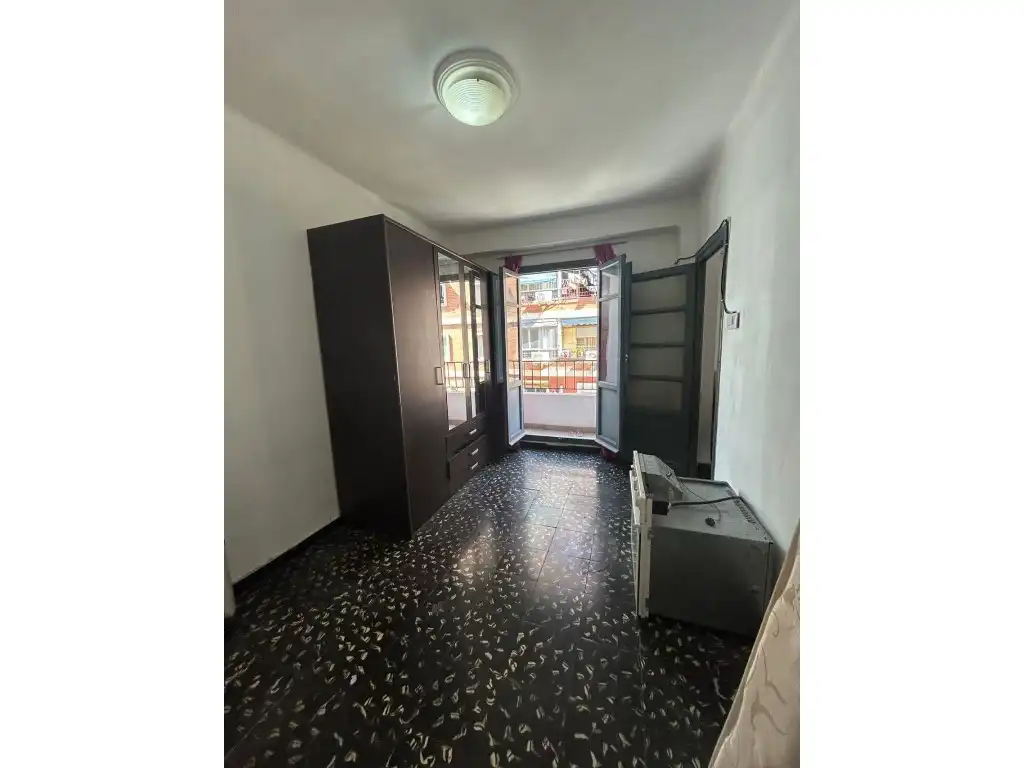 Dormitori de Casa o xalet en venda en Valencia amb Aire condicionat