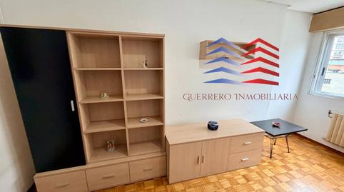 Foto 2 de Piso de alquiler en Calle Otero Pedrayo, Universidad, Ourense Capital