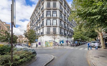 Exterior view of Flat for sale in  Granada Capital  with Terrace and Balcony