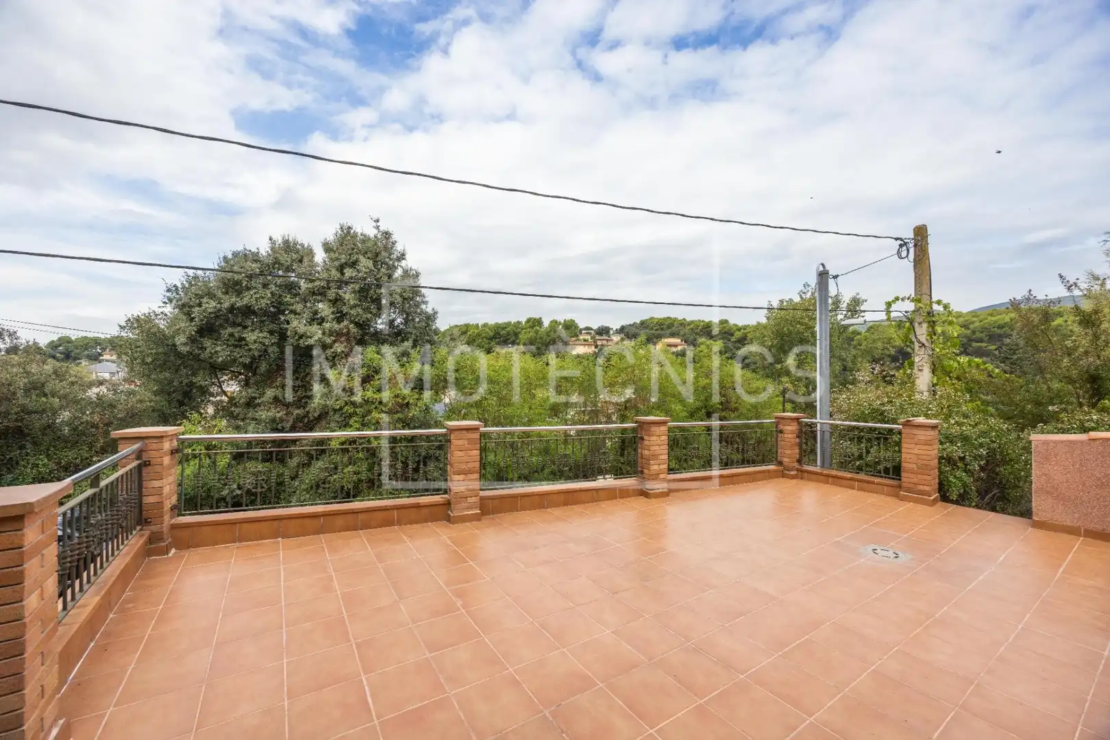 House with terrace for sale in Avenida Avinguda Ca l'Esmandía, imagen 2