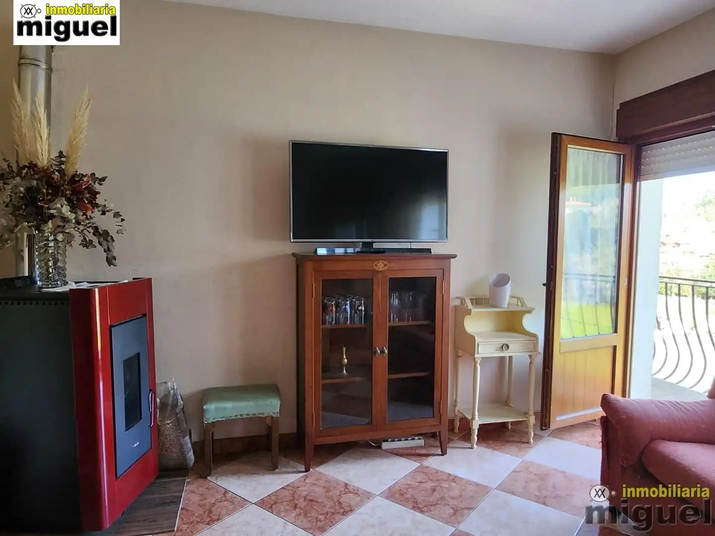 Living room of Houses for sale in Ribadedeva  with Heating, Private garden and Terrace