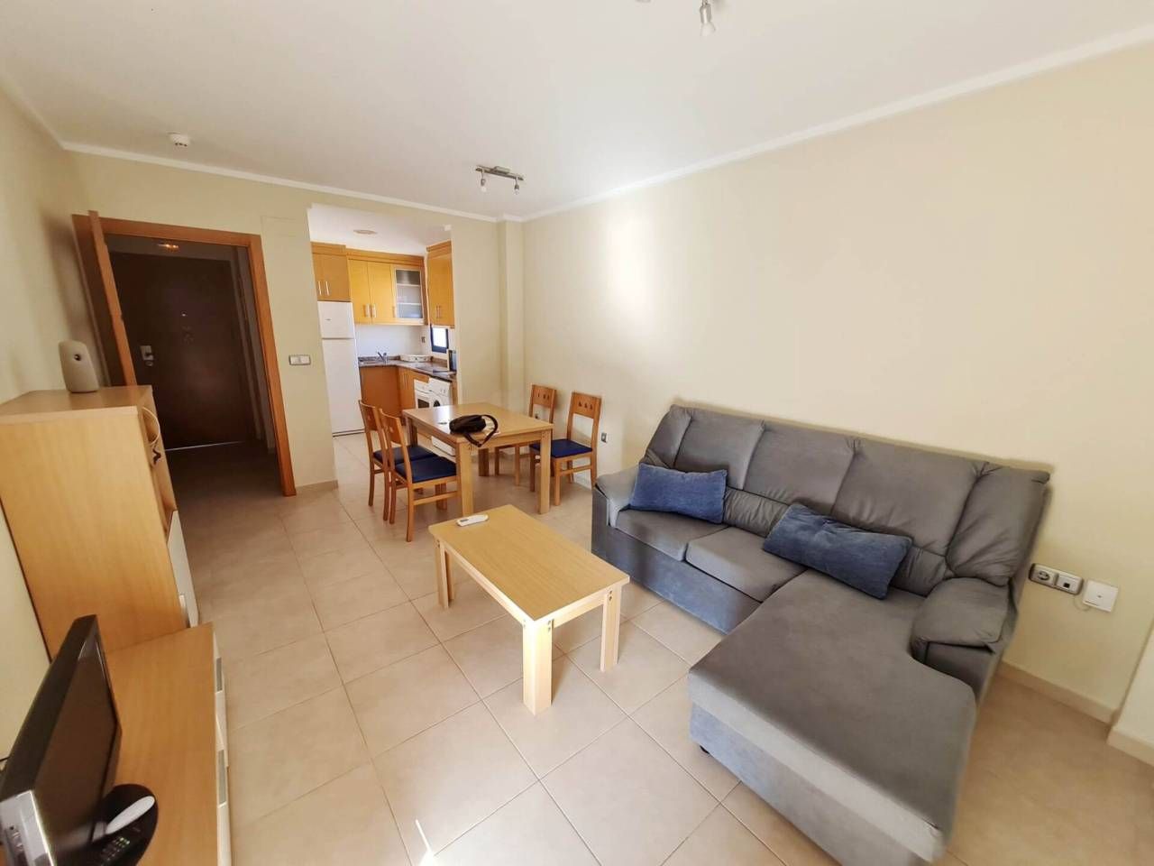 Sala d'estar de Pis en venda en Alicante / Alacant amb Aire condicionat, Terrassa i Moblat